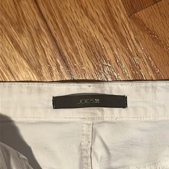 Joe’s Jeans- Cuffed Jean Shorts - White - 27" - Picture 5 of 5